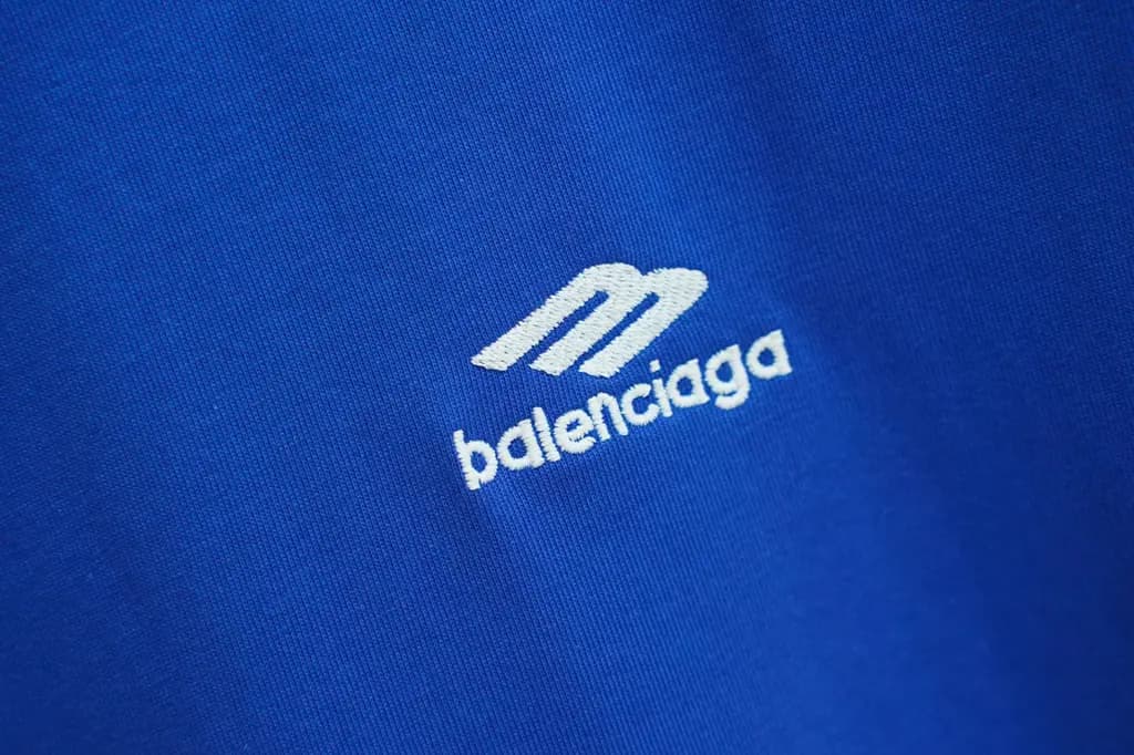발렌시아가 BALENCIAGA M 로고 오버핏 크루넥 반팔 티셔츠 상세 이미지