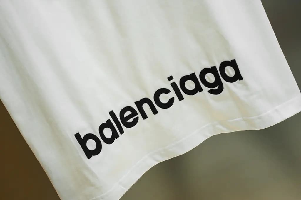 발렌시아가 BALENCIAGA M 로고 오버핏 크루넥 반팔 티셔츠 상세 이미지
