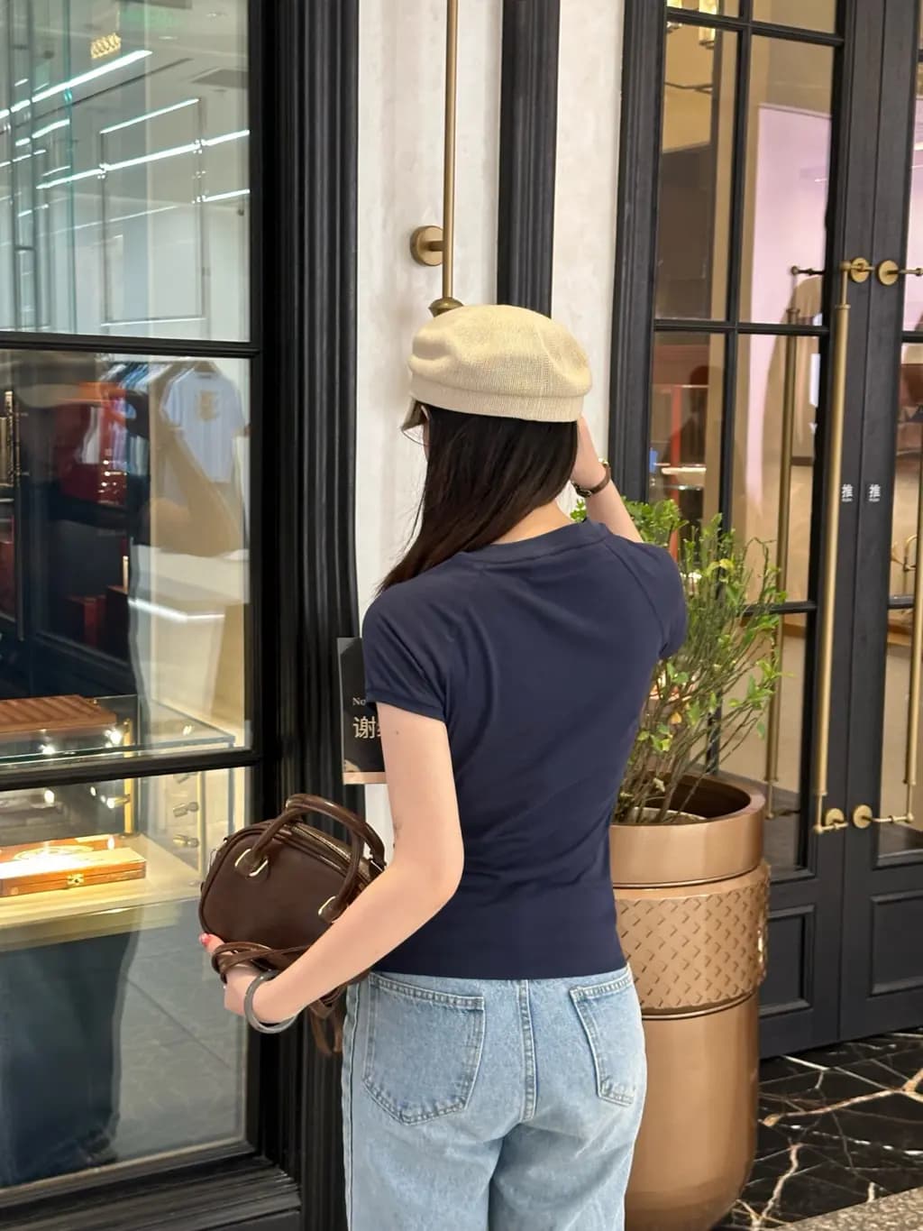 로에베 LOEWE 아나그램 자수 코튼 티셔츠 상세 이미지