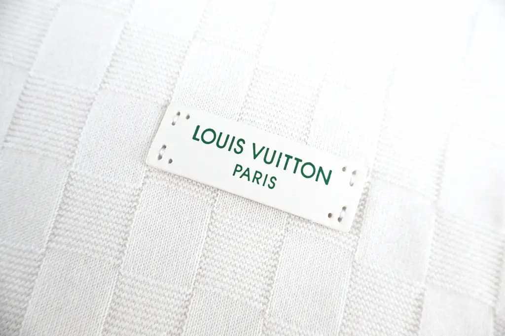 루이비통 LOUIS VUITTON 3D 다미에 체크 자카드 니트 티셔츠 상세 이미지