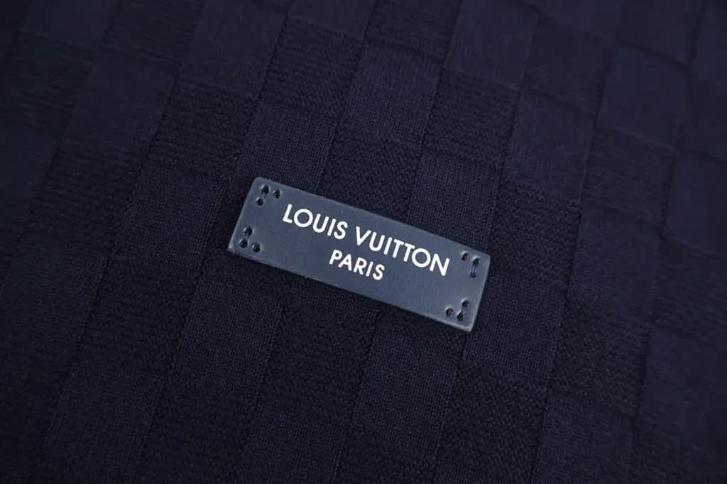 루이비통 LOUIS VUITTON 3D 다미에 체크 자카드 니트 티셔츠 상세 이미지