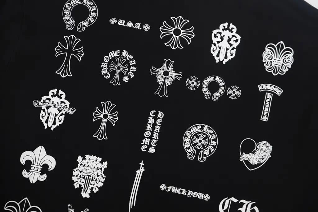 크롬하츠 CHROME HEARTS 올오버 프린트 그래픽 반팔 티셔츠 상세 이미지