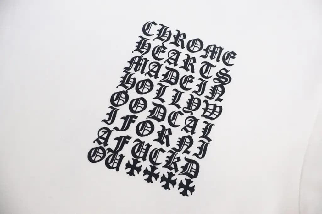 크롬하츠 CHROME HEARTS 올오버 프린트 그래픽 반팔 티셔츠 상세 이미지
