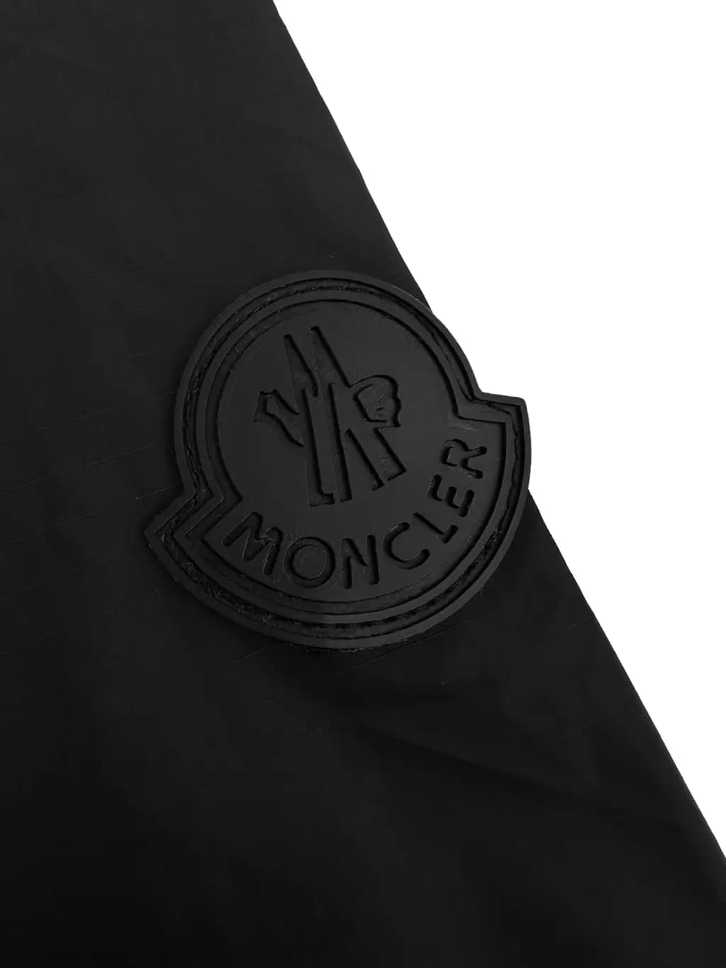 몽클레어 MONCLER 테크니컬 유틸리티 반팔 셔츠 상세 이미지