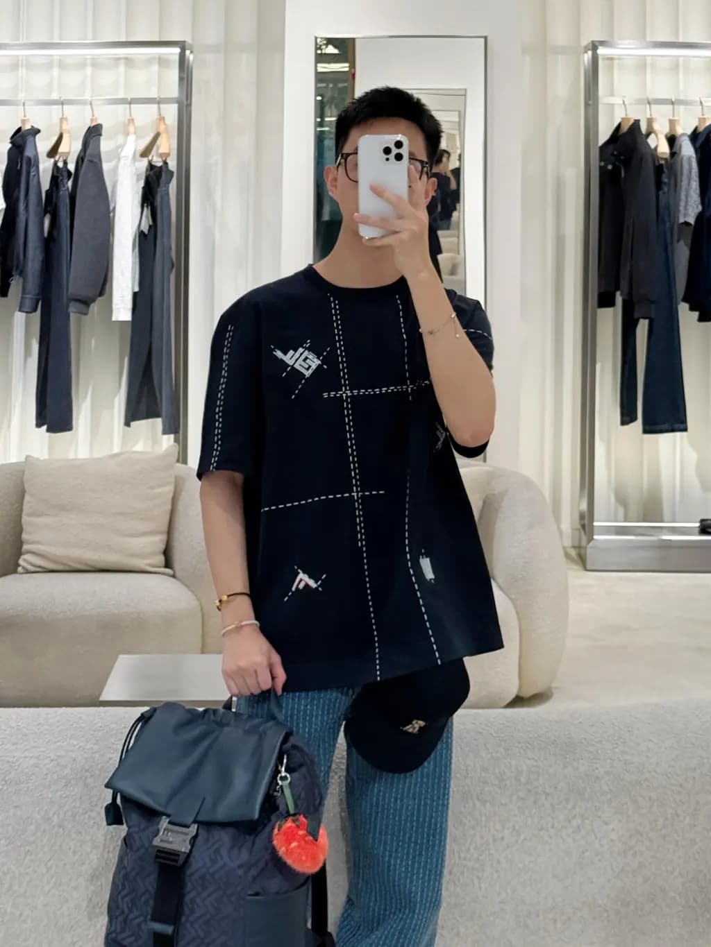 펜디 FENDI FF 체크 자수 오버 티셔츠 상세 이미지