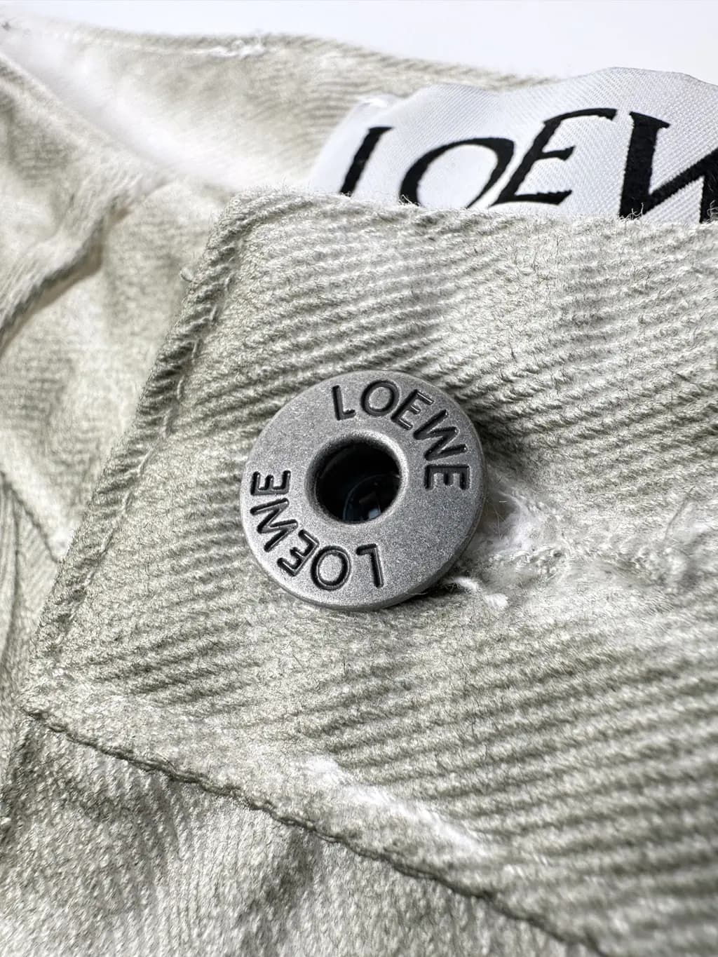 로에베 LOEWE 클라우드 다이 스모키 데님 팬츠 상세 이미지