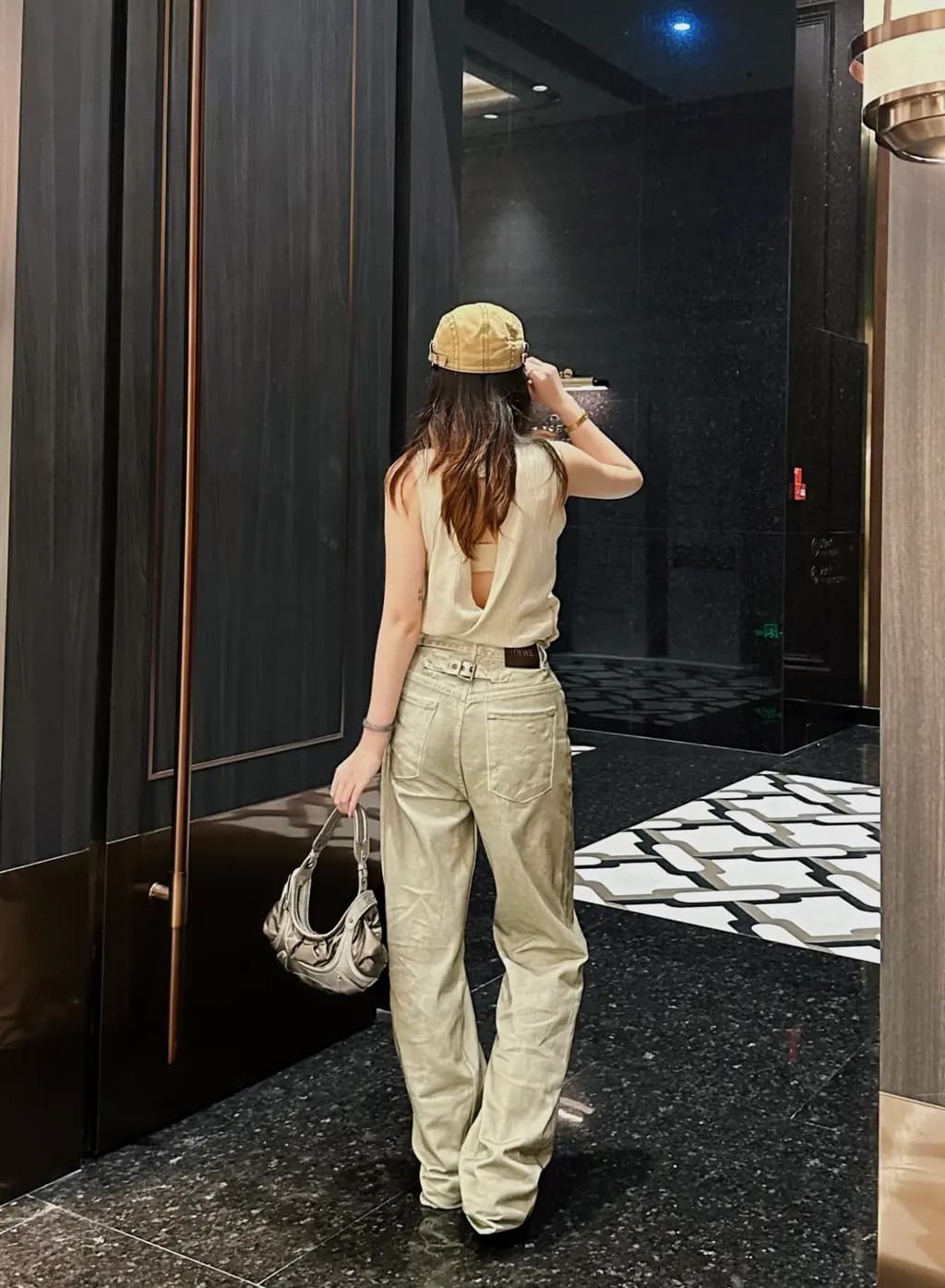 로에베 LOEWE 클라우드 다이 스모키 데님 팬츠 상세 이미지