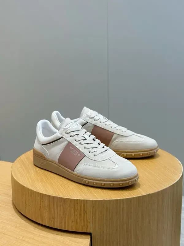 발렌티노 발렌티노 프리도트 스니커즈 상세 이미지