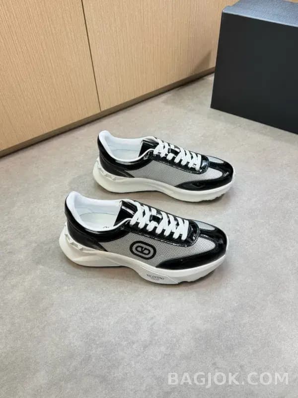 발렌티노 발렌티노 스니커즈 상세 이미지