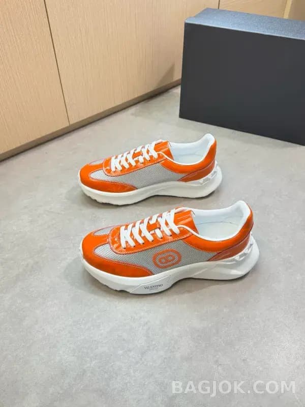 발렌티노 발렌티노 스니커즈 상세 이미지