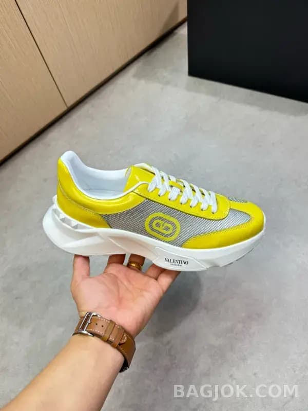 발렌티노 발렌티노 스니커즈 상세 이미지