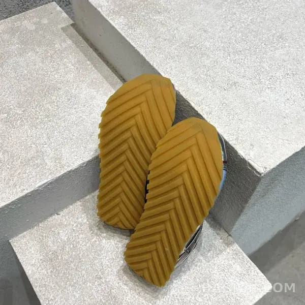 보테가베네타 보테가베네타 오르빗 스니커즈 상세 이미지