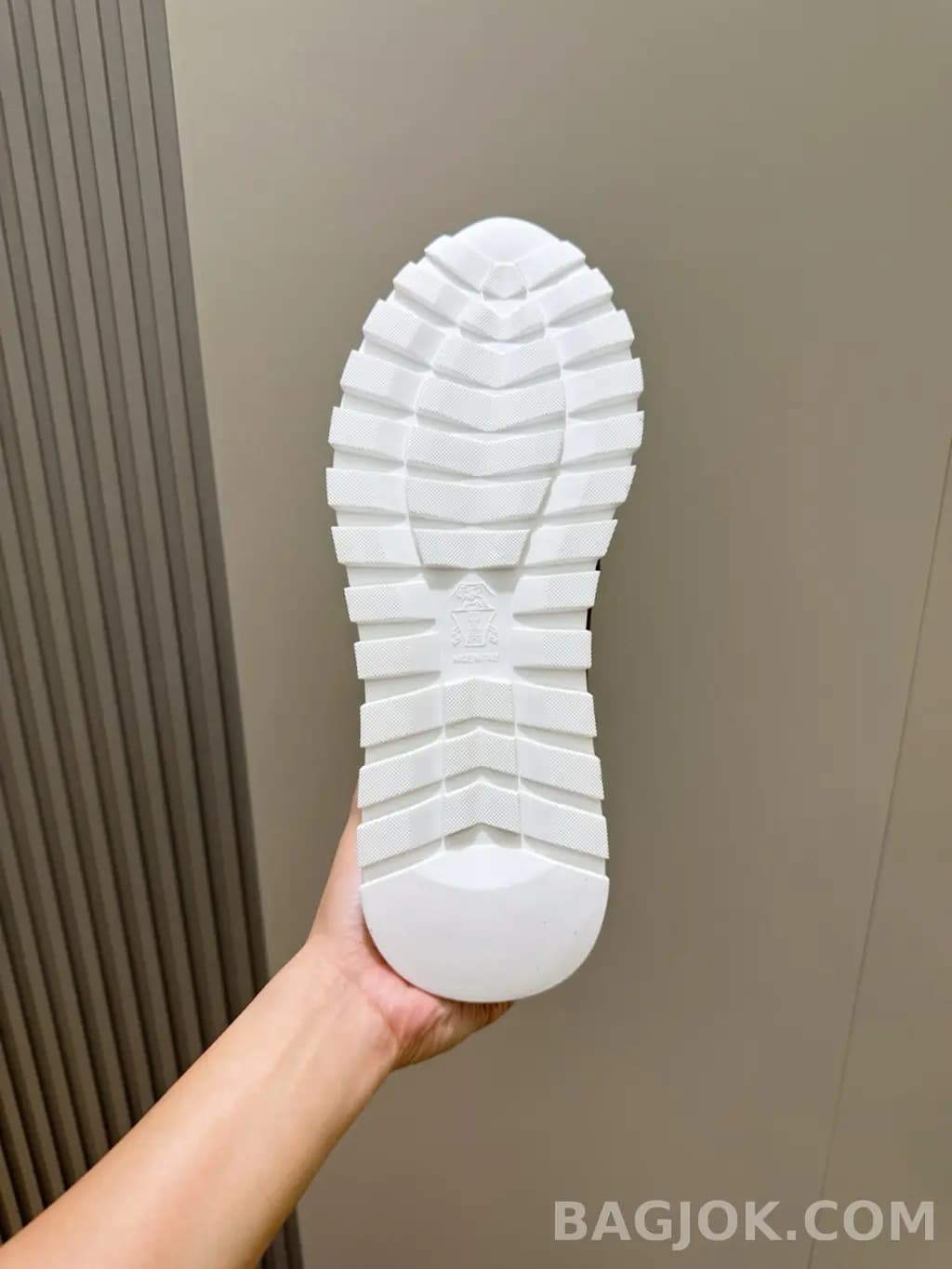 보스넬로쿠치넬리 브루넬로 쿠치넬리 러너스 스니커즈 상세 이미지