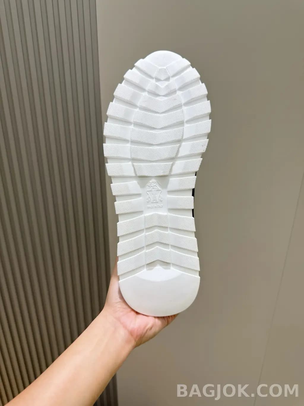 보스넬로쿠치넬리 브루넬로 쿠치넬리 러너스 스니커즈 상세 이미지
