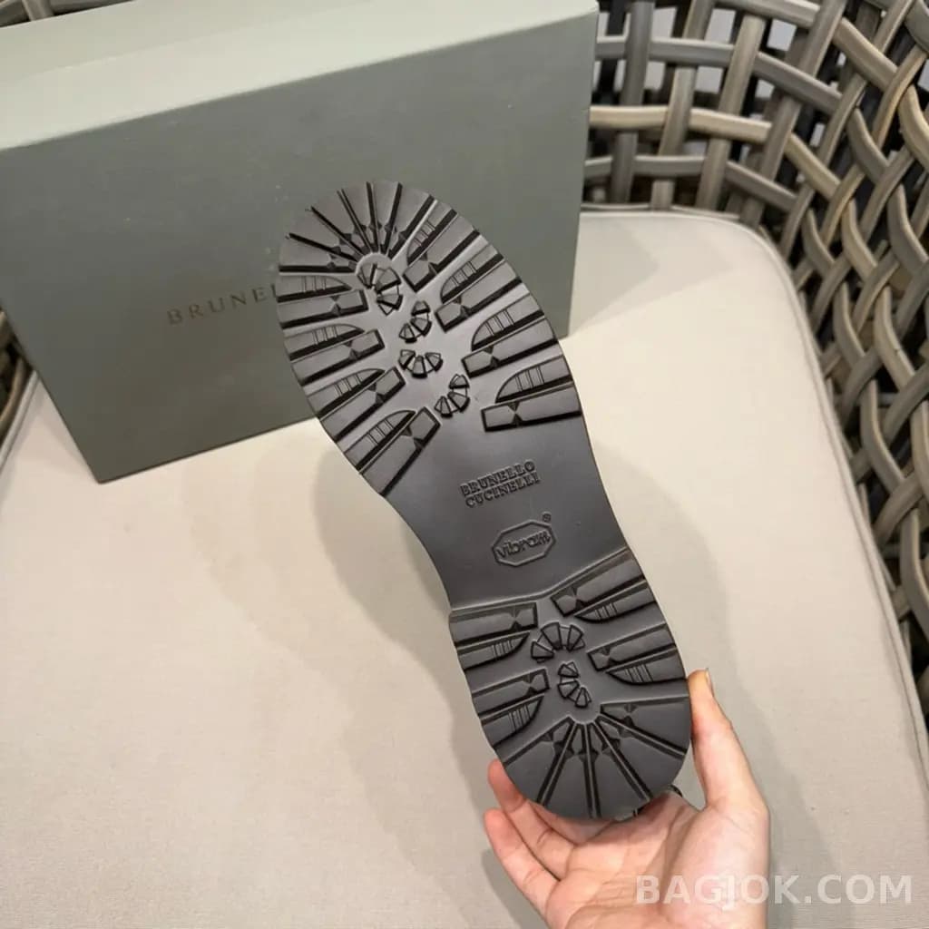 보스넬로쿠치넬리 브루넬로 쿠치넬리 앵클 부츠 상세 이미지