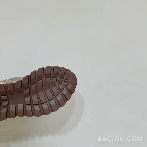 보스넬로쿠치넬리 보스넬로 쿠치넬리 크로스 패널 스니커즈 상세 이미지