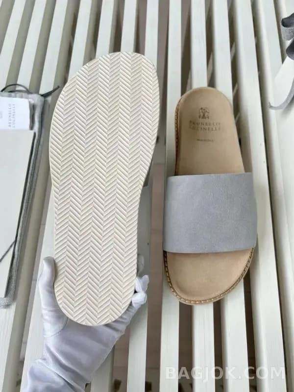보스넬로쿠치넬리 보스넬로 쿠치넬리 스웨이드 원밴드 슬라이드 슬리퍼 상세 이미지
