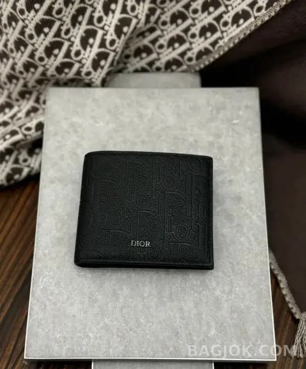디올 디올 그래비티 레더 반지갑 상세 이미지