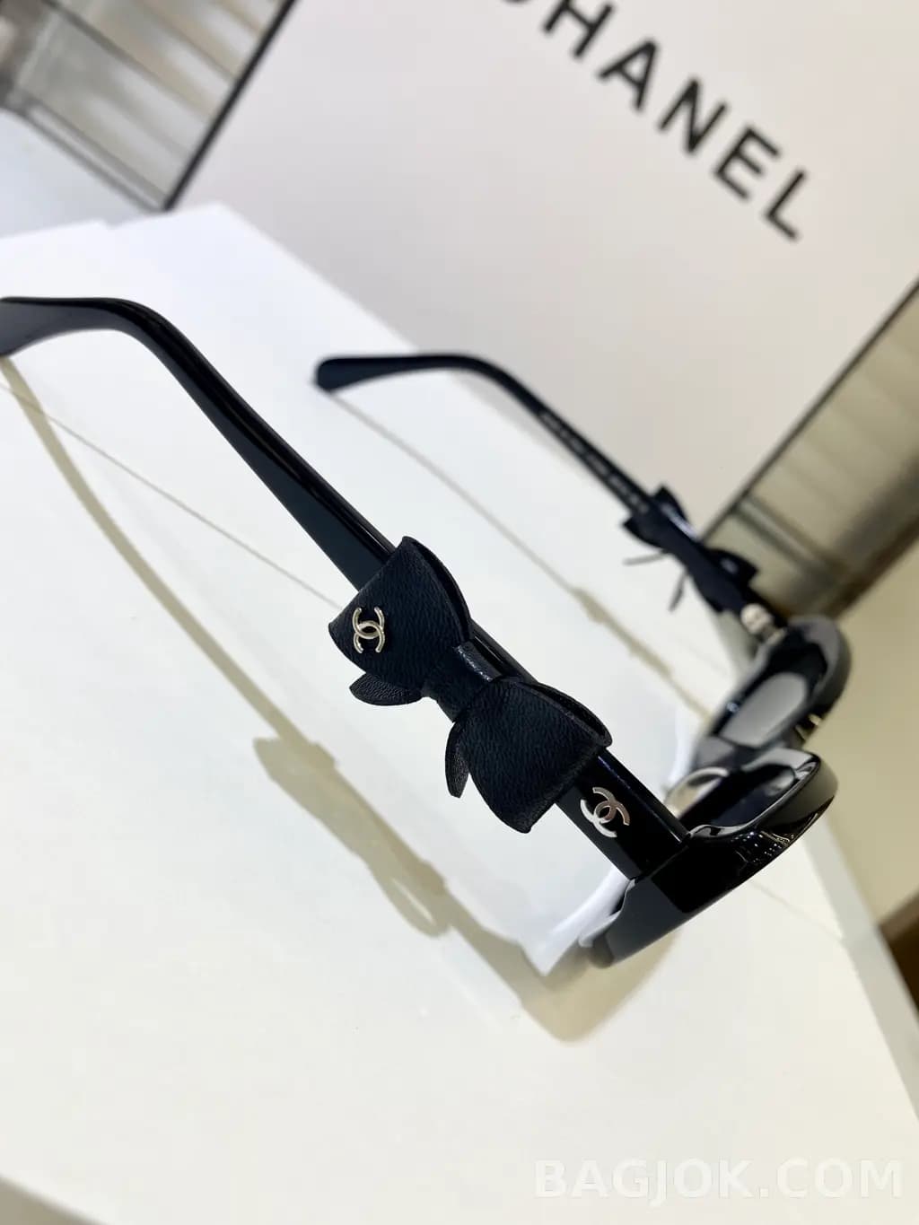 샤넬 CHANEL 25B Cat-Eye Ribbon Sunglasses 상세 이미지