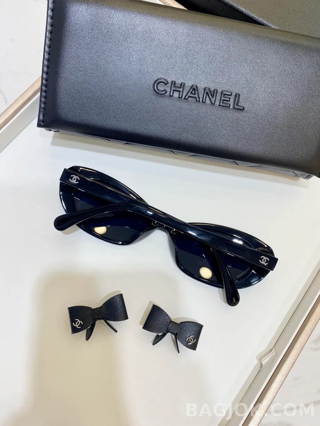 샤넬 CHANEL 25B Cat-Eye Ribbon Sunglasses 상세 이미지