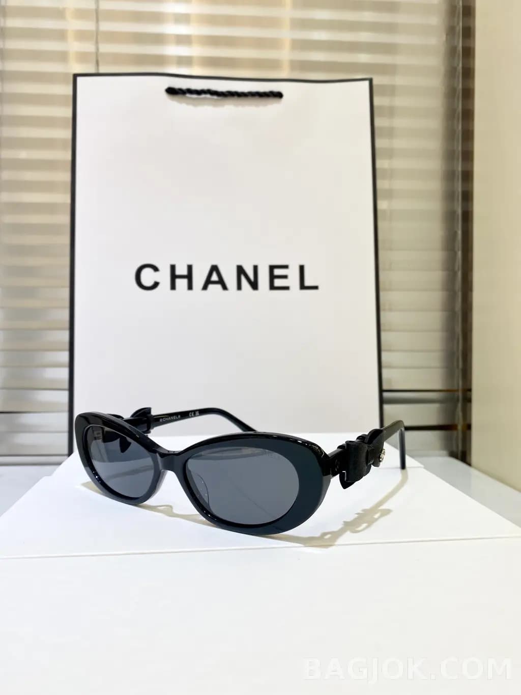 샤넬 CHANEL 25B Cat-Eye Ribbon Sunglasses 상세 이미지