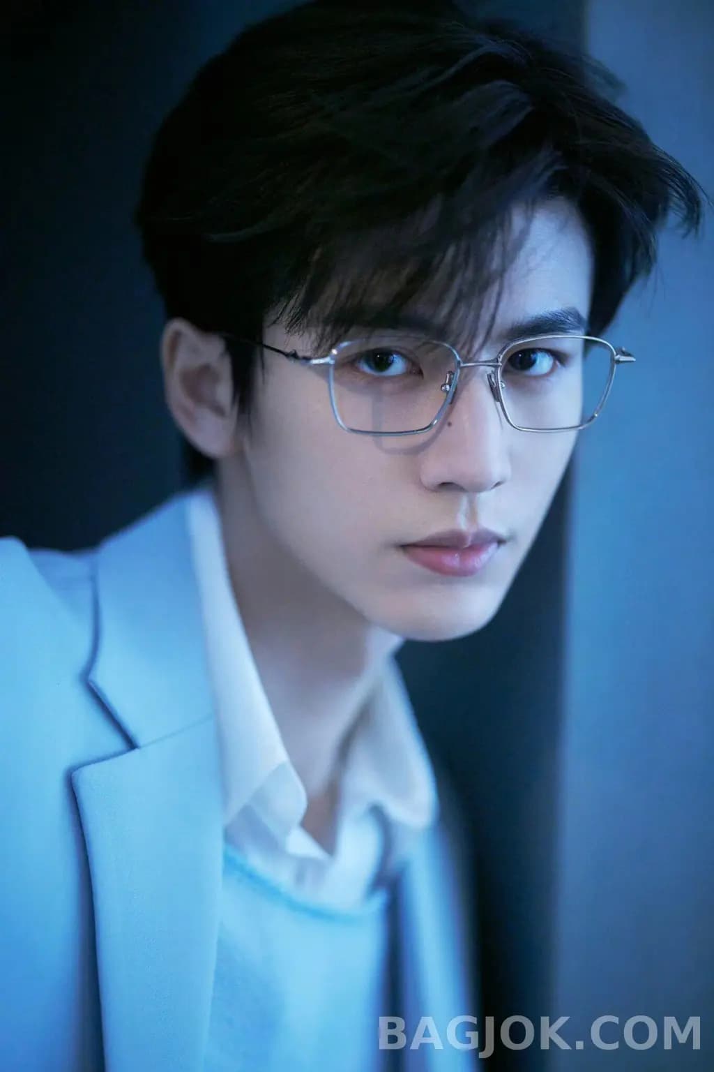 젠틀 몬스터 GENTLE MONSTER ABA Bold Square 안경 상세 이미지
