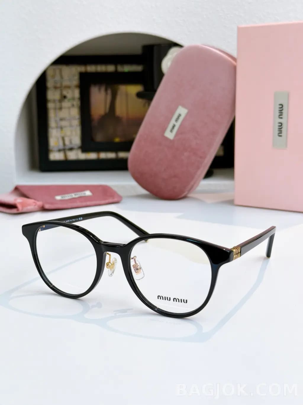 미우미우 MIU MIU Round Cat-Eye 안경 상세 이미지