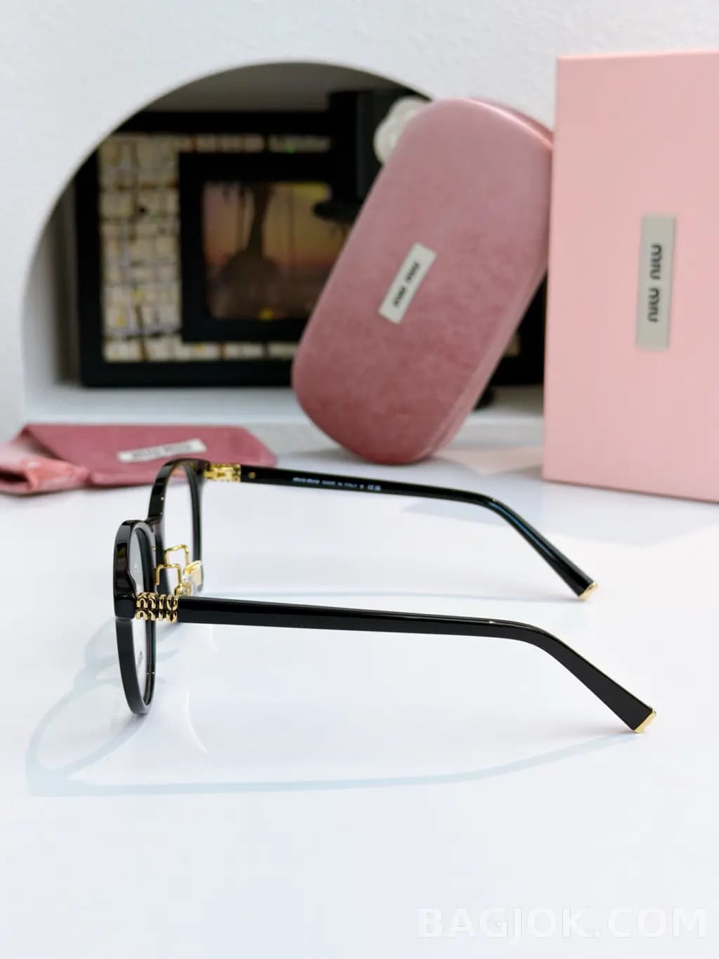 미우미우 MIU MIU Round Cat-Eye 안경 상세 이미지