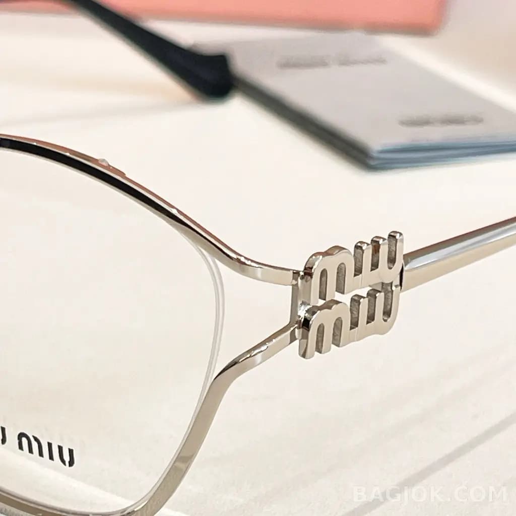 미우미우 MIU MIU Irregular Geometric Cutout 안경 상세 이미지