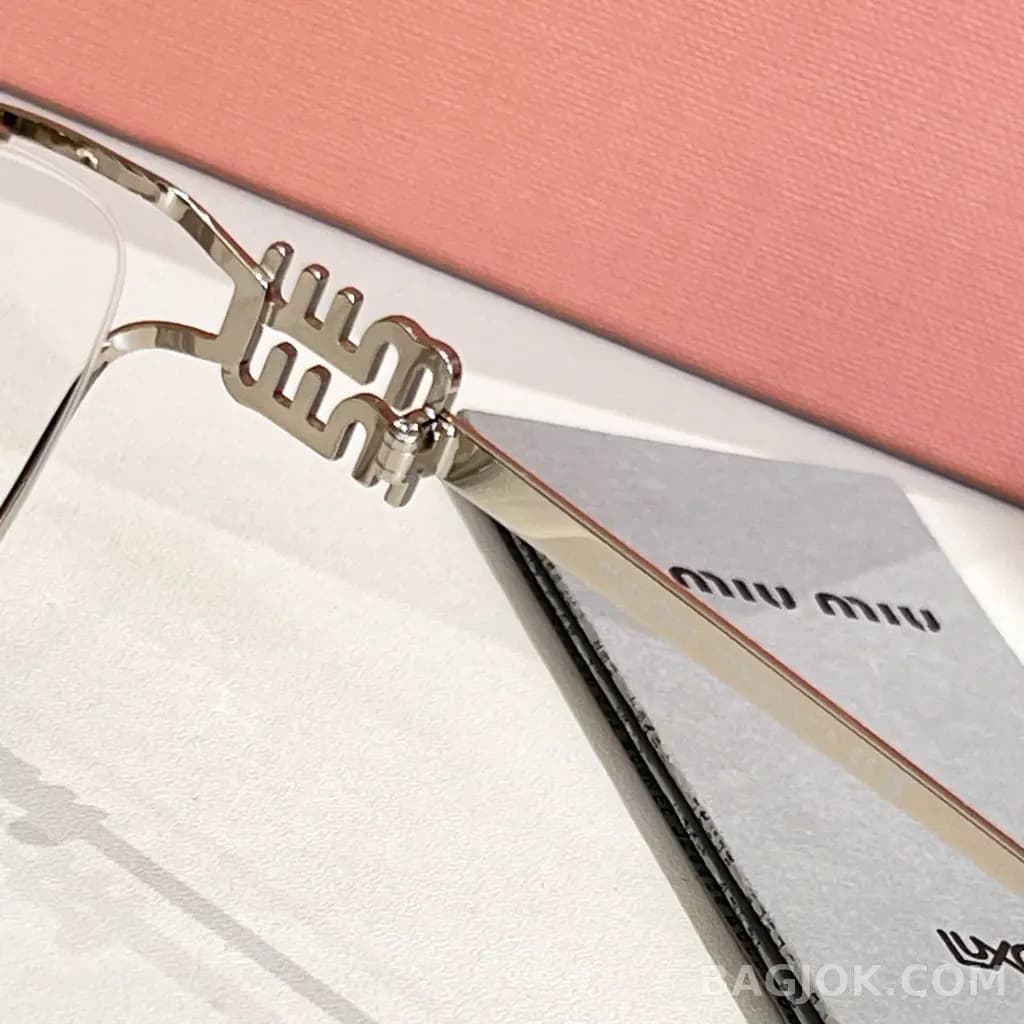 미우미우 MIU MIU Irregular Geometric Cutout 안경 상세 이미지