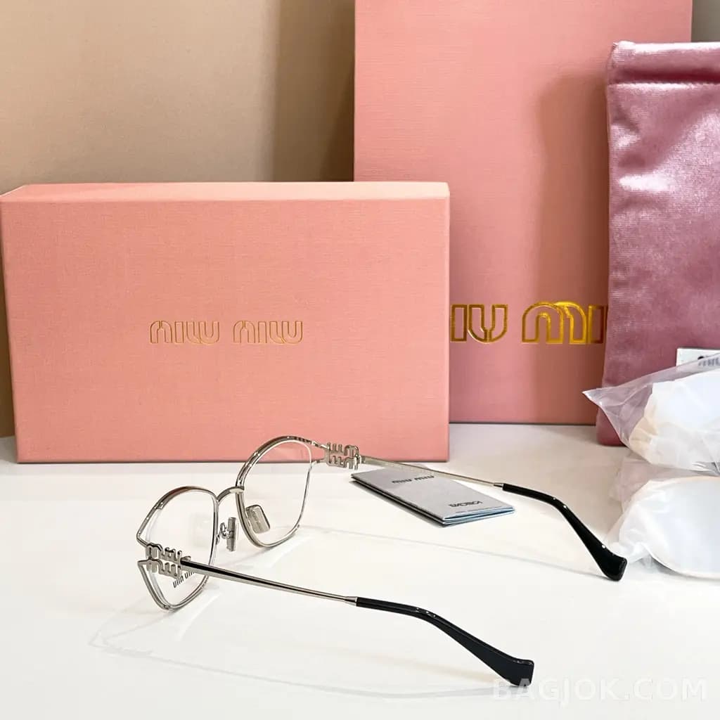 미우미우 MIU MIU Irregular Geometric Cutout 안경 상세 이미지