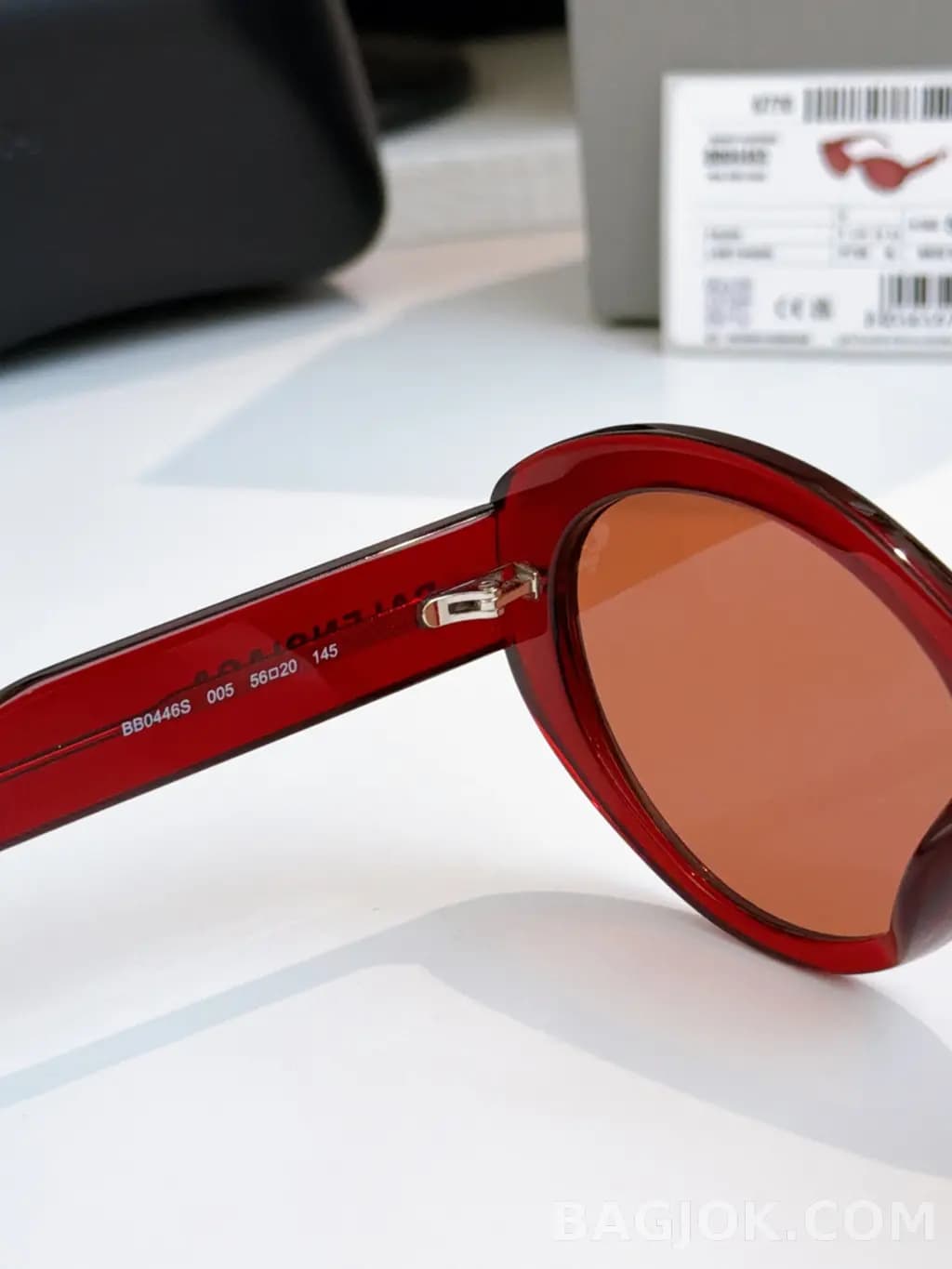 발렌시아가 BALENCIAGA Oval Cat-Eye Sunglasses 상세 이미지
