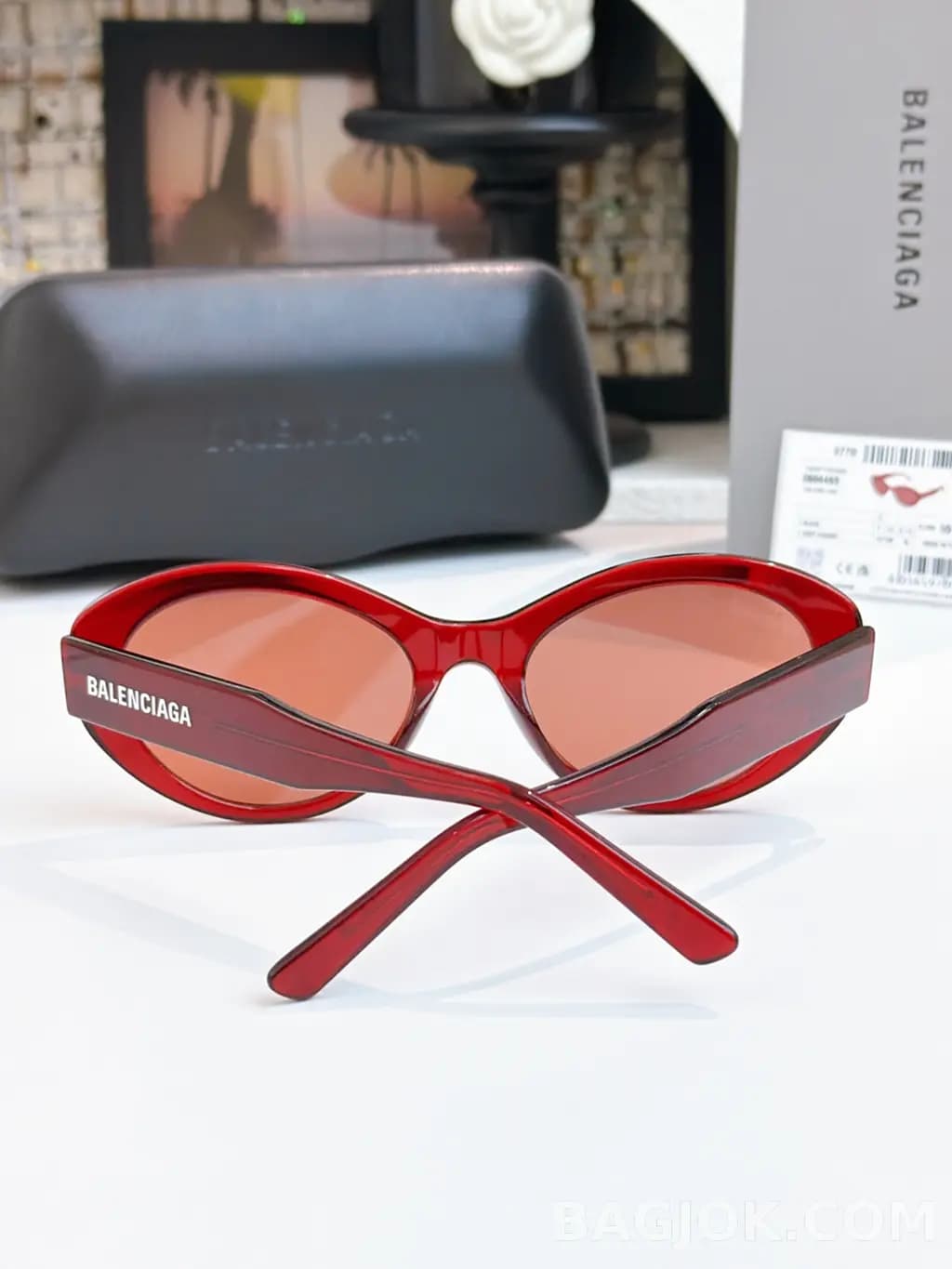 발렌시아가 BALENCIAGA Oval Cat-Eye Sunglasses 상세 이미지
