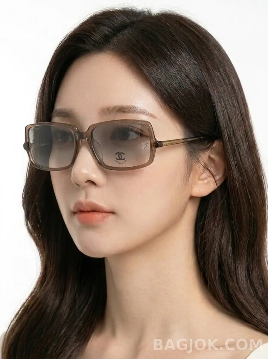 CHANEL Square Acetate Sunglasses_대표이미지