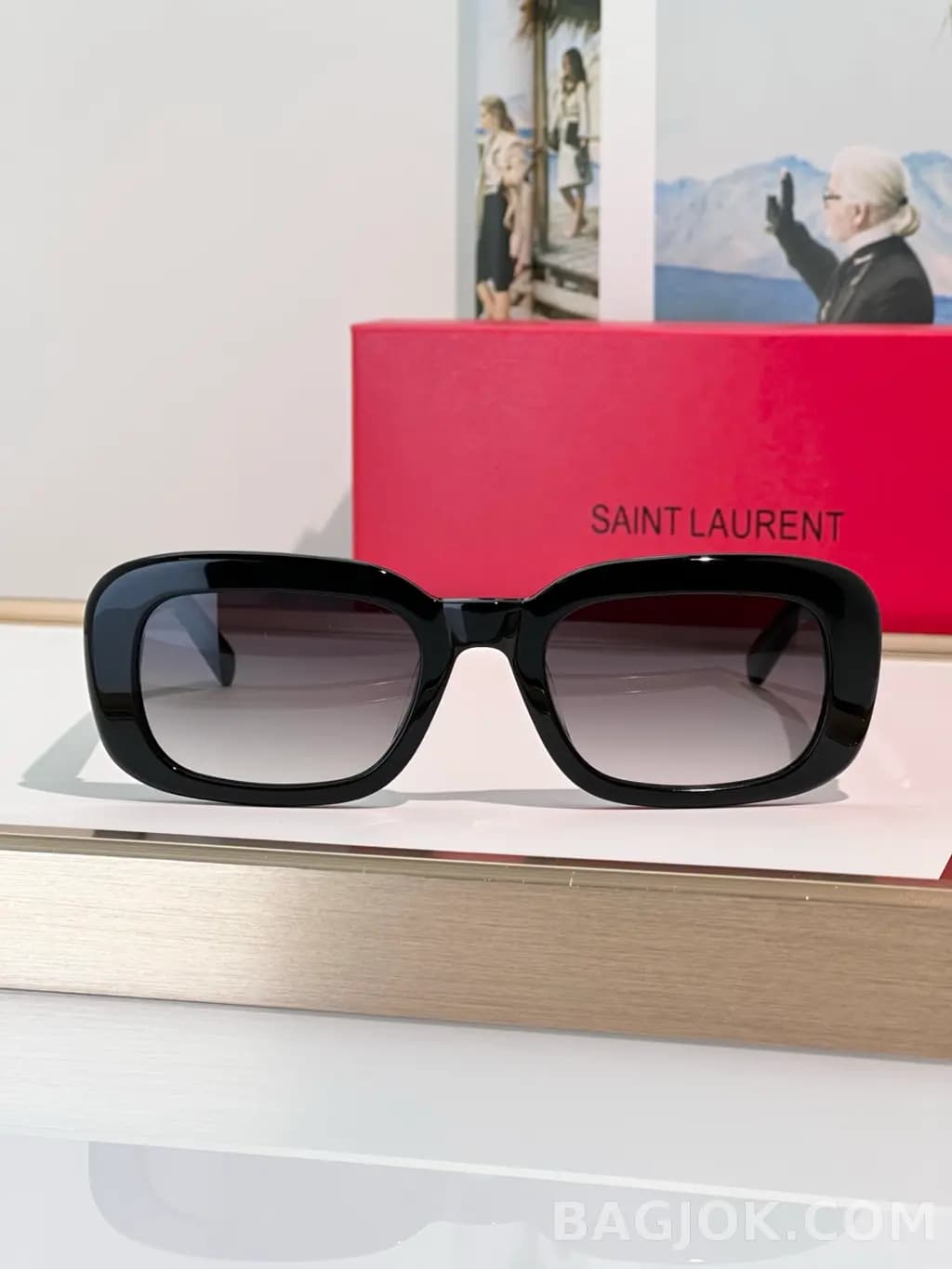 생로랑 SAINT LAURENT Rectangular Tortoise Sunglasses 상세 이미지