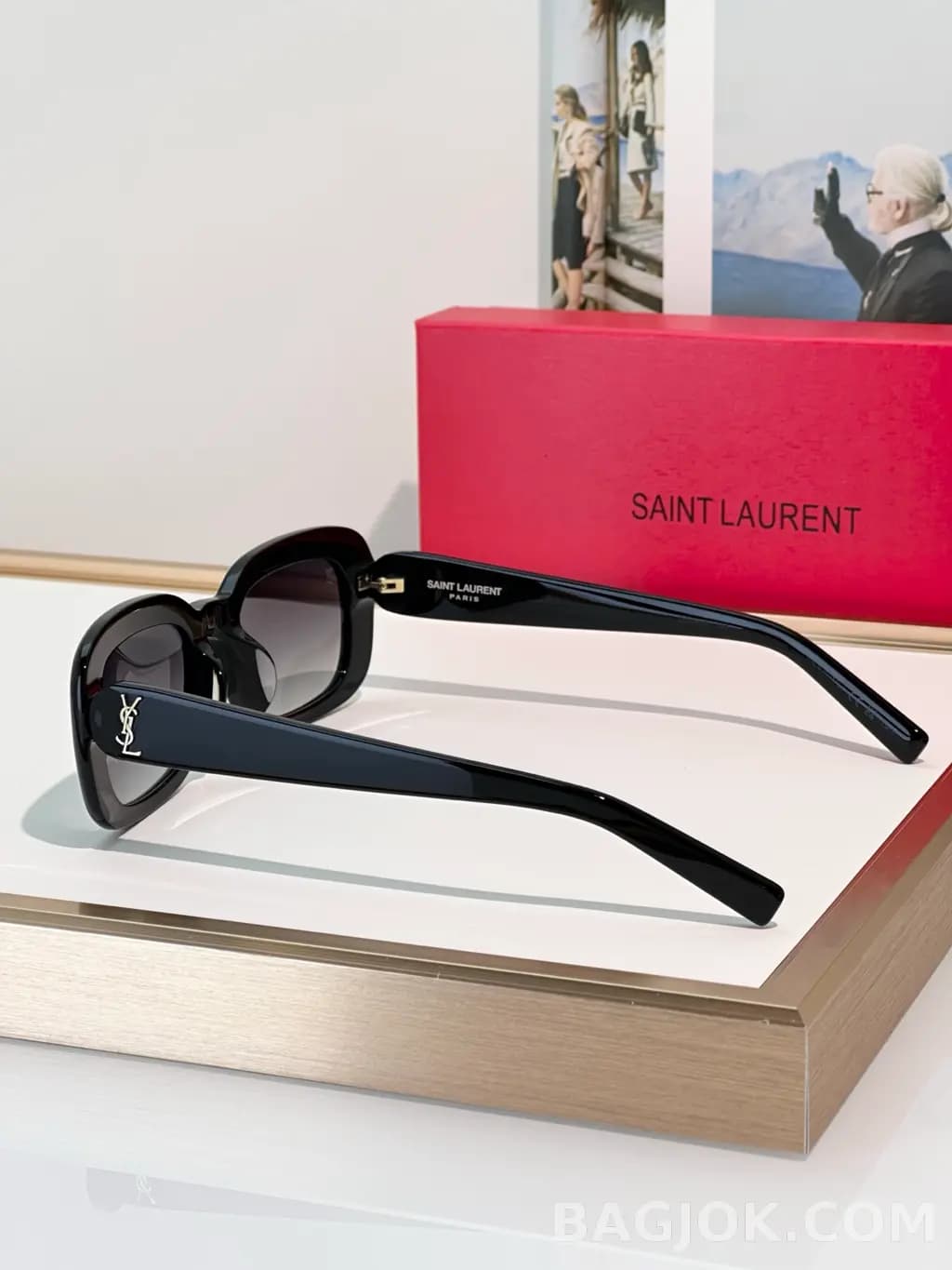 생로랑 SAINT LAURENT Rectangular Tortoise Sunglasses 상세 이미지