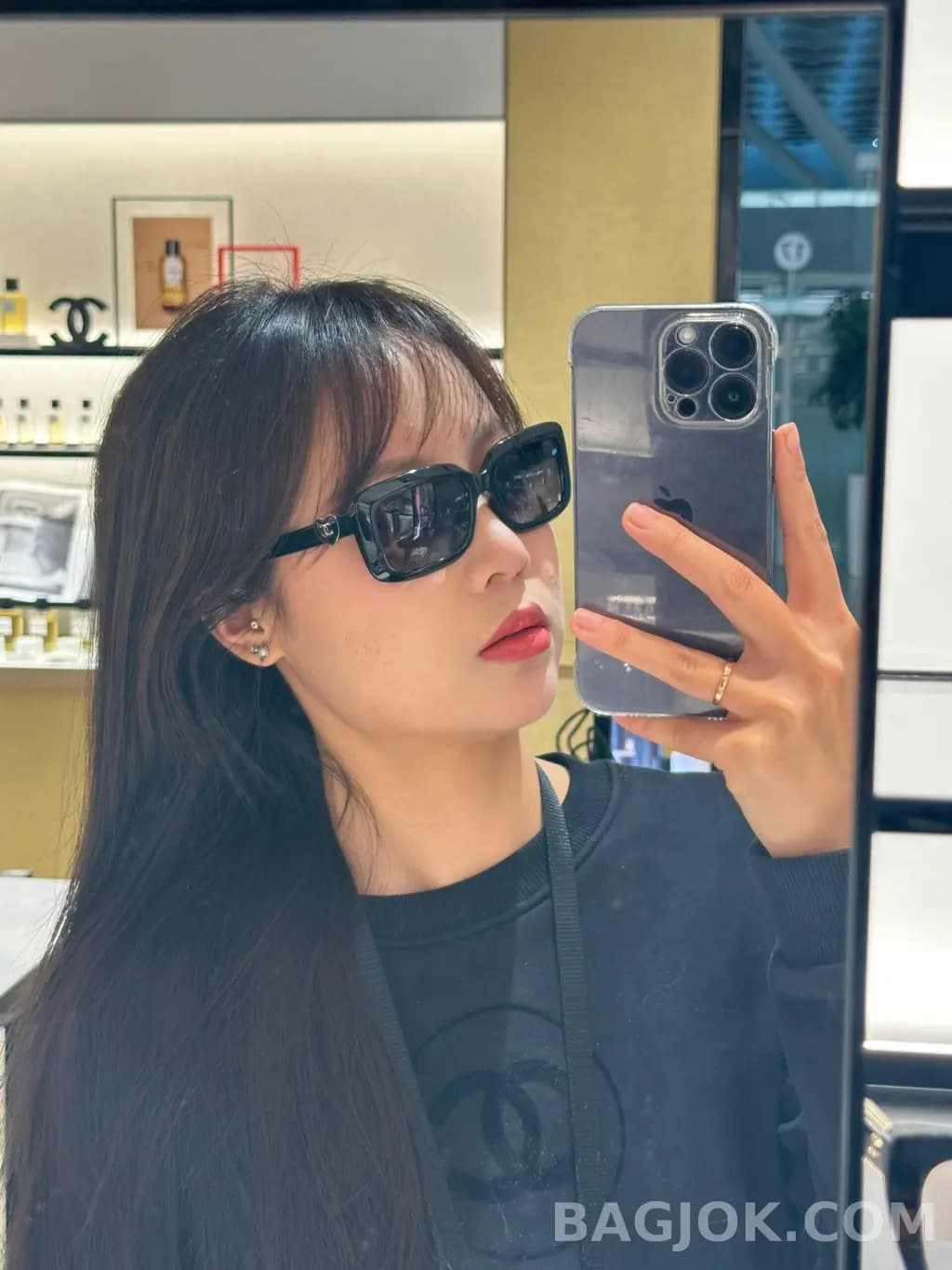 샤넬 CHANEL Rectangular Heart CC Sunglasses (CH5520) 상세 이미지