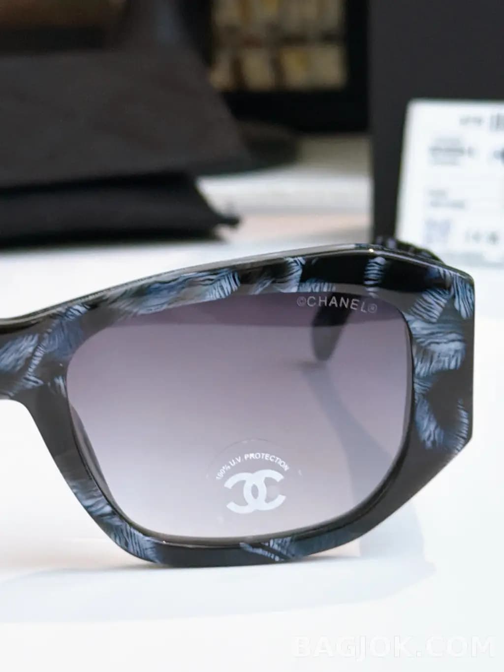 샤넬 CHANEL CH5554 Rectangular Sunglasses 상세 이미지