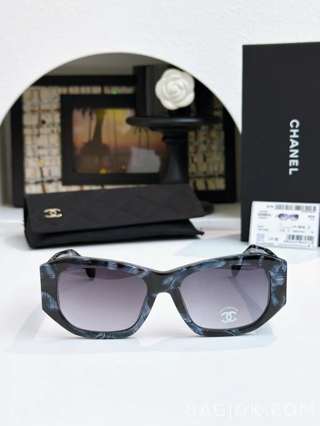 샤넬 CHANEL CH5554 Rectangular Sunglasses 상세 이미지