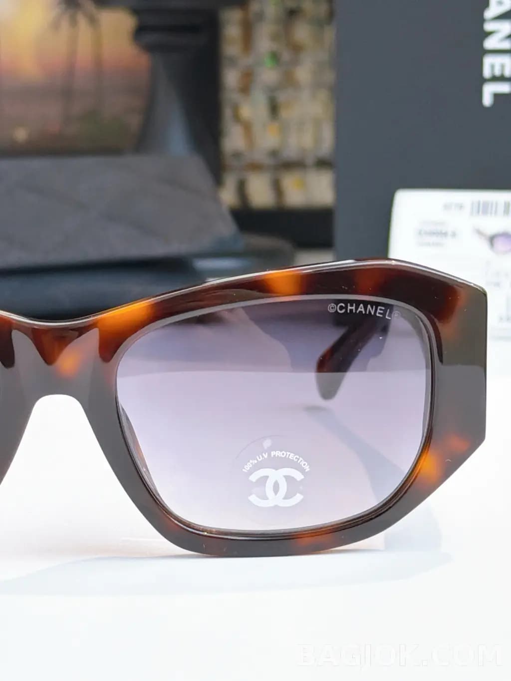샤넬 CHANEL CH5554 Rectangular Sunglasses 상세 이미지