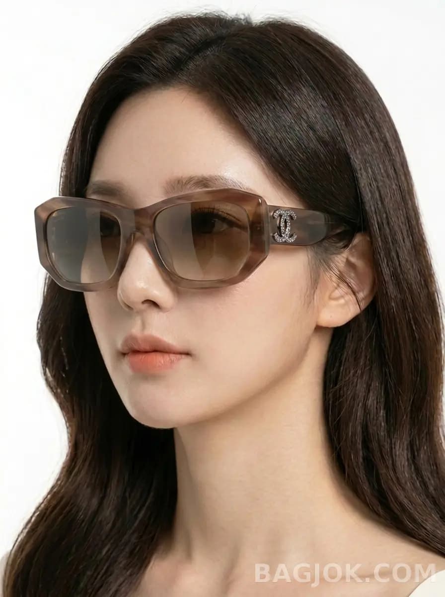 CHANEL CH5554 Rectangular Sunglasses_대표이미지