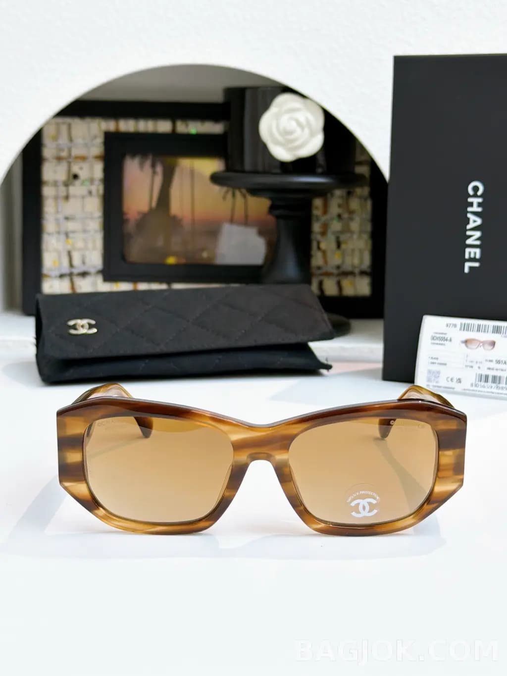 샤넬 CHANEL CH5554 Rectangular Sunglasses 상세 이미지