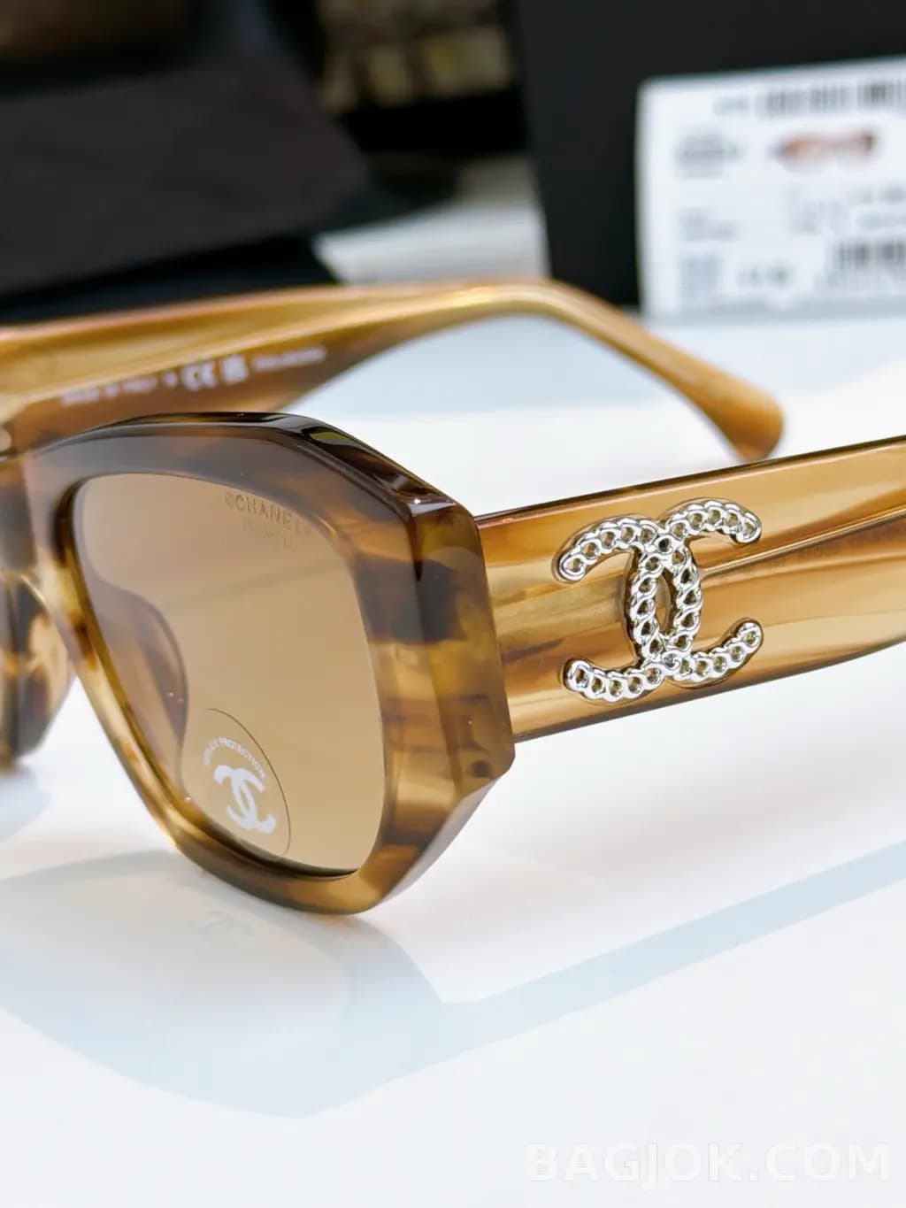 샤넬 CHANEL CH5554 Rectangular Sunglasses 상세 이미지
