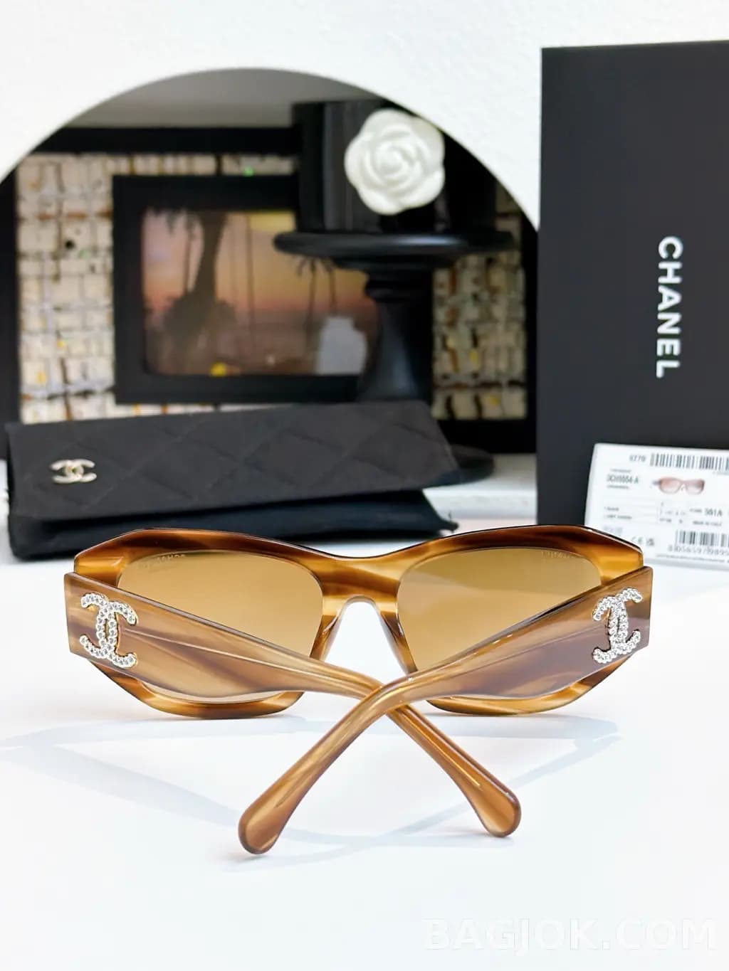 샤넬 CHANEL CH5554 Rectangular Sunglasses 상세 이미지
