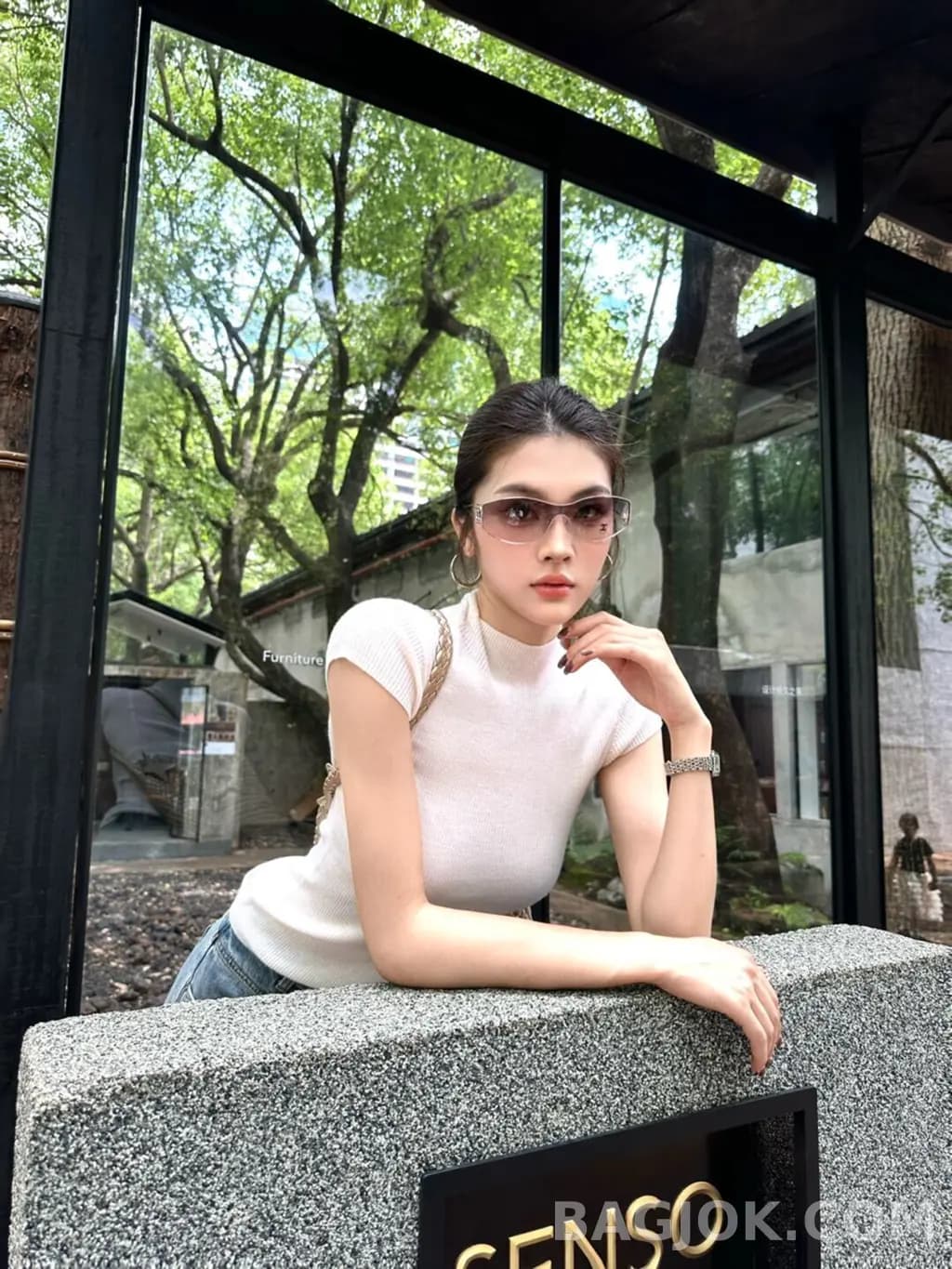 샤넬 CHANEL CH4073 Shield Sunglasses (Y2K Edition) 상세 이미지