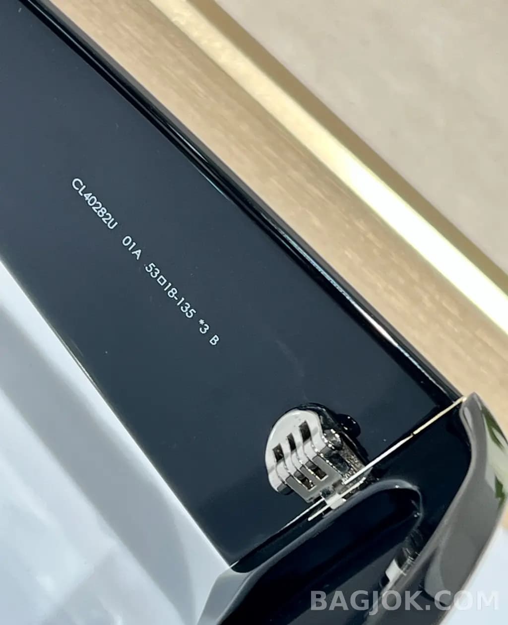 셀린느 CELINE CL40282U Triomphe Sunglasses 상세 이미지