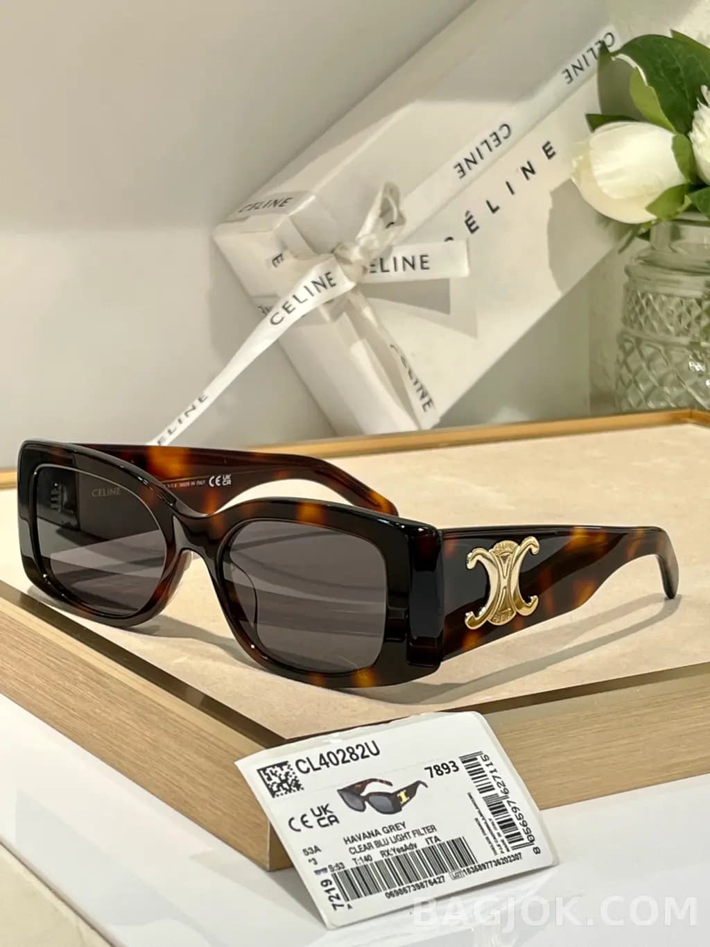 셀린느 CELINE CL40282U Triomphe Sunglasses 상세 이미지