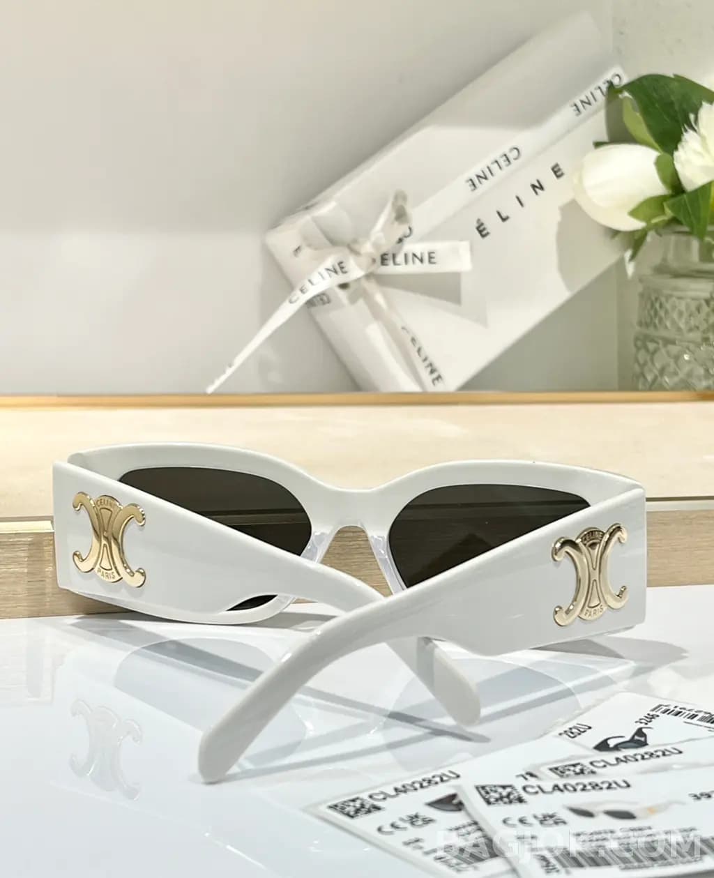 셀린느 CELINE CL40282U Triomphe Sunglasses 상세 이미지