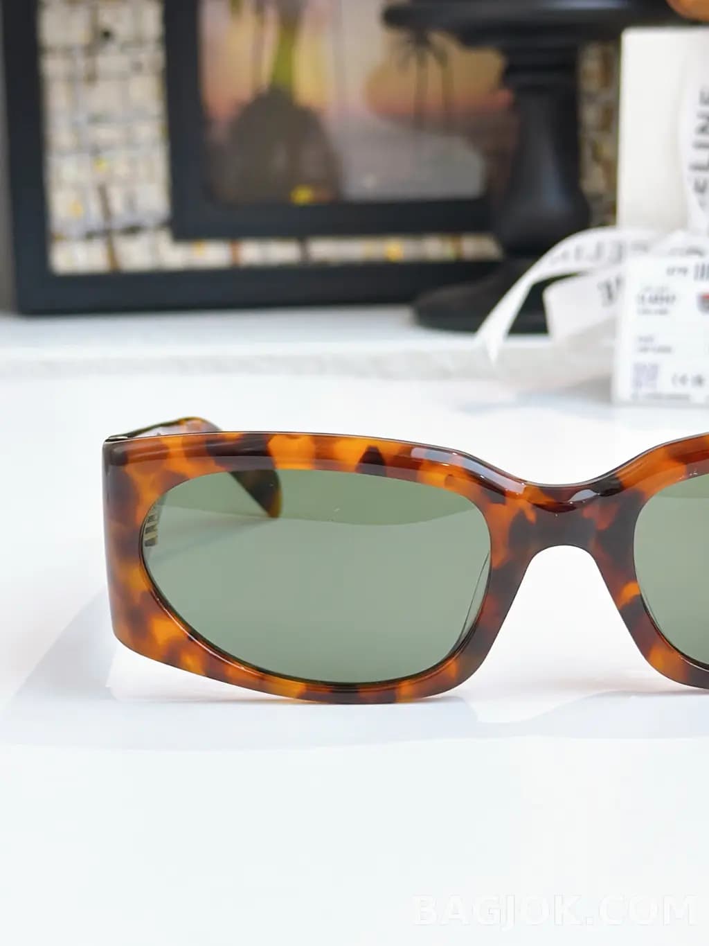 셀린느 CELINE CL40347 Triomphe Sunglasses 상세 이미지