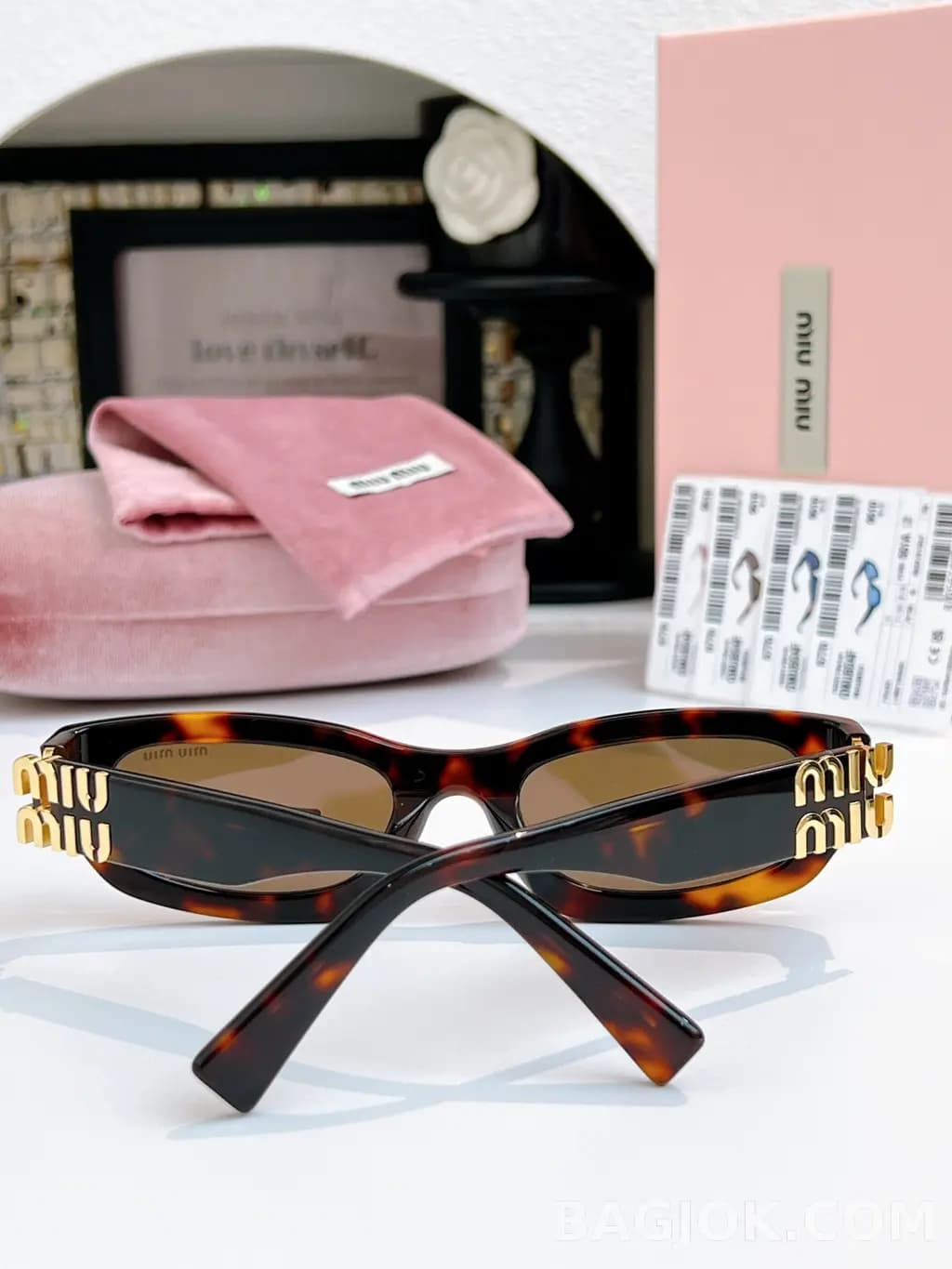 미우미우 MIU MIU SMU B04-F Sunglasses 상세 이미지